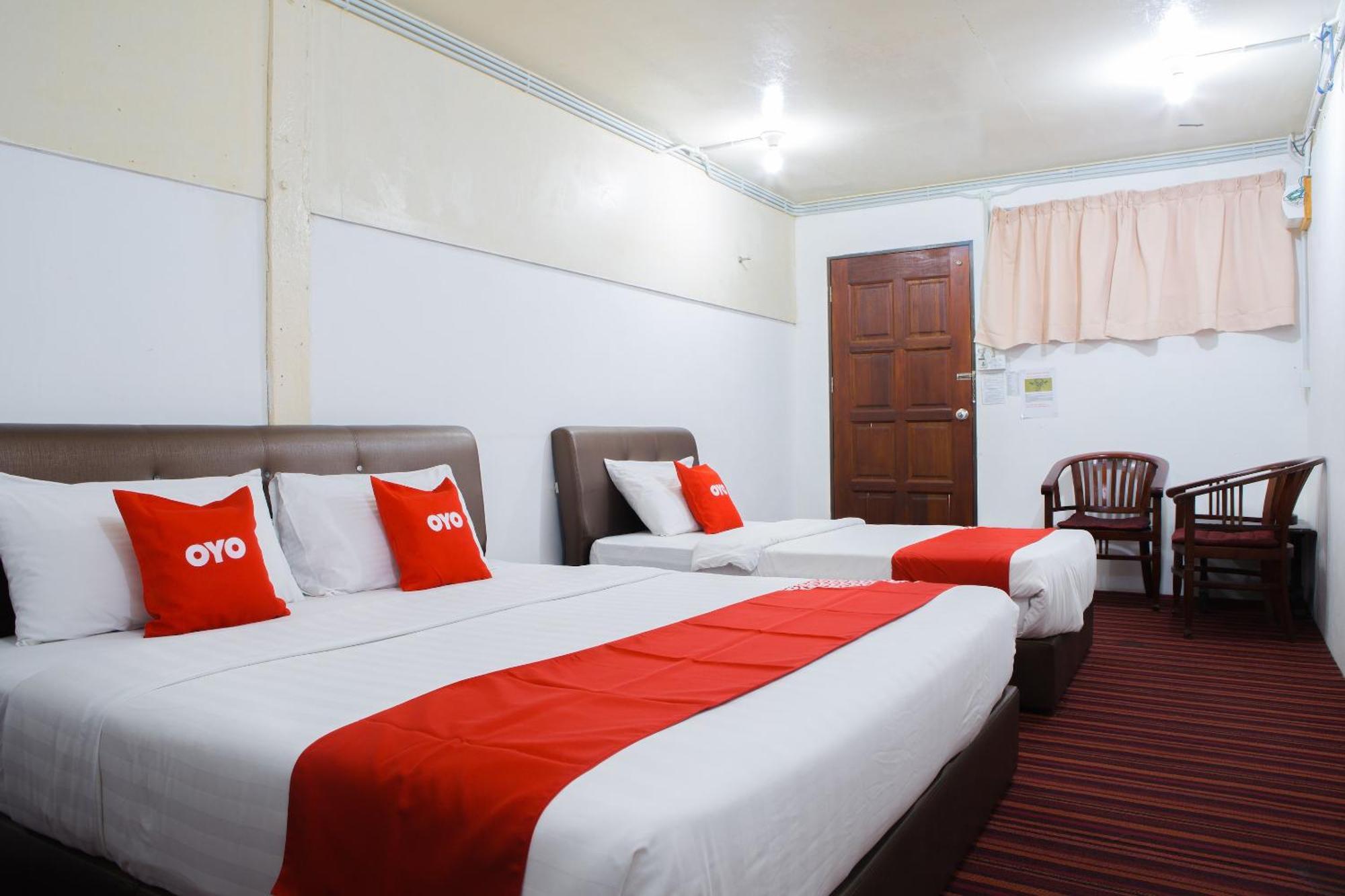 Oyo 90037 The 7 Lodge Tambunan 外观 照片