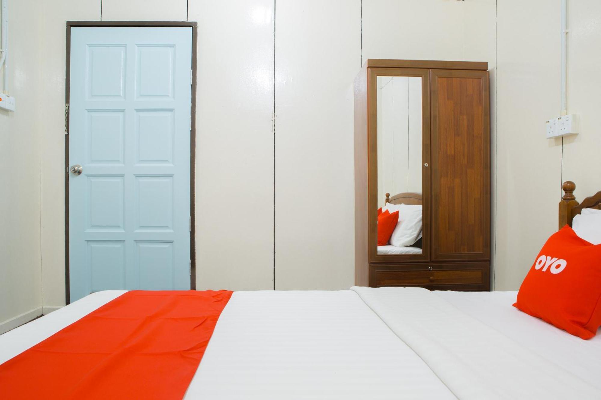 Oyo 90037 The 7 Lodge Tambunan 外观 照片